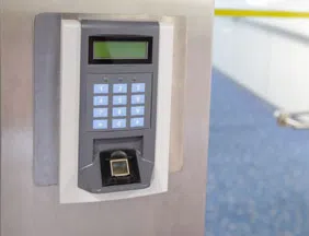 Affordable Locksmith Services Long Beach, CA 562-274-0794 - com-01