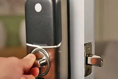 Affordable Locksmith Services Long Beach, CA 562-274-0794 - locksmith-key-service-01